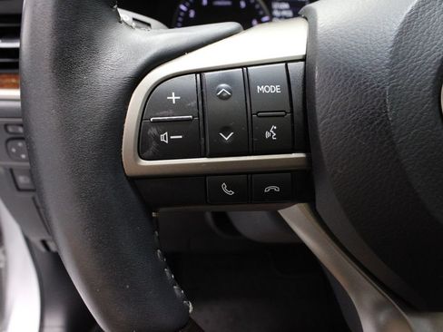 Used 2017 Lexus ES 350 FWD image 26