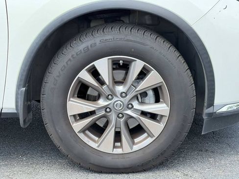 Used 2015 Nissan Murano SL FWD image 9