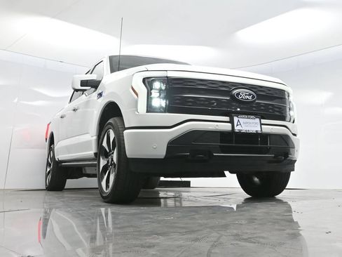 Used 2024 Ford F150 Lightning Platinum AWD/4WD image 51