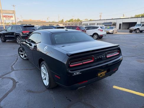 Used 2015 Dodge Challenger SXT w/ Super Sport Group (SS/T) RWD image 29