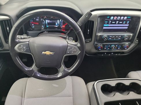 Used 2018 Chevrolet Silverado 1500 LT w/ LT Eassist Package image 22