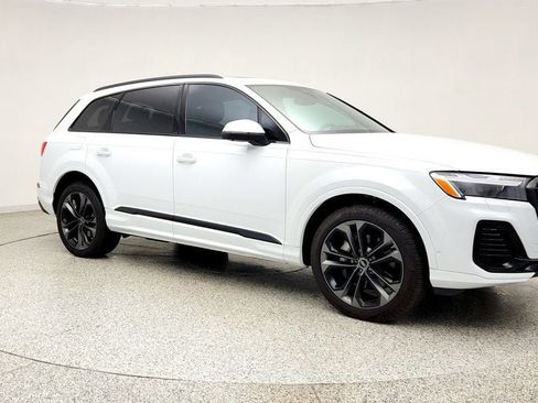 Used 2025 Audi Q7 3.0T Prestige AWD/4WD image 3