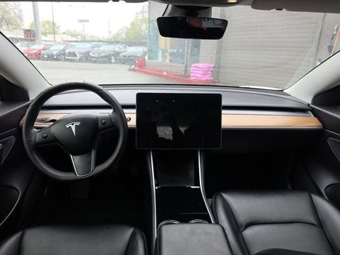 Used 2019 Tesla Model 3 Standard Range Plus RWD image 25