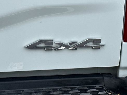 Used 2024 RAM 3500 Big Horn AWD/4WD image 13