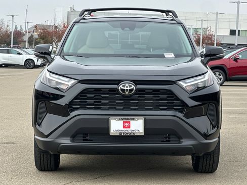 New 2025 Toyota RAV4 XLE image 8