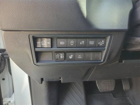 Used 2025 Toyota Tundra SR5 w/ Advanced Technology Package AWD/4WD image 11