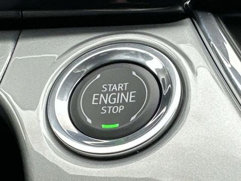 New 2026 Chevrolet Trax LT w/ LPO, Blackout Package image 30