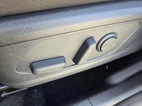 New 2026 Kia Sportage LX image 24