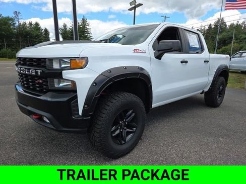 Used 2019 Chevrolet Silverado 1500 Custom Trail Boss w/ Custom Convenience Package AWD/4WD image 4