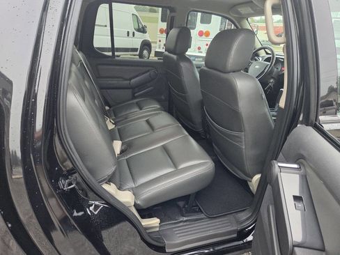 Used 2008 Ford Explorer Sport Trac XLT AWD/4WD image 13