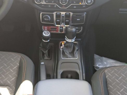 New 2026 Jeep Gladiator Mojave AWD/4WD image 19