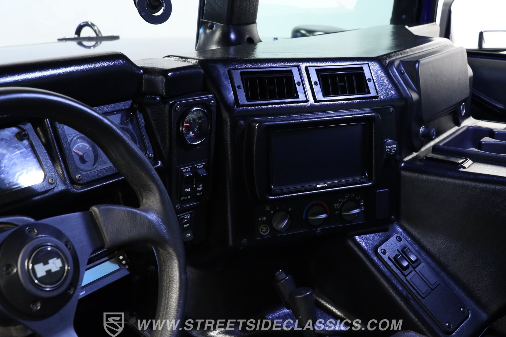 Used 2003 HUMMER H1 2-Door Hard Top AWD/4WD image 37