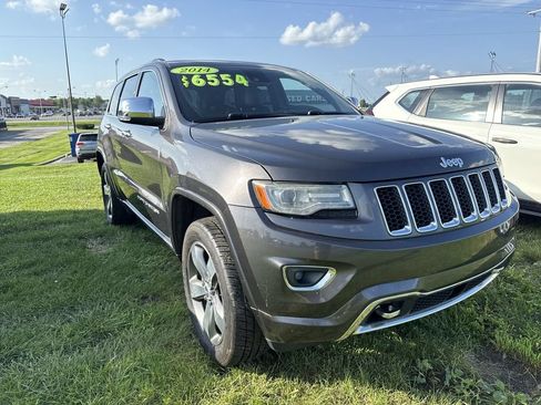 Used 2014 Jeep Grand Cherokee Overland w/ Advanced Technology Group AWD/4WD image 7