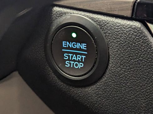 Used 2020 Ford Escape Titanium w/ Titanium Premium Package 2.0 image 47