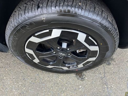 Used 2025 Hyundai Santa Fe SEL image 33