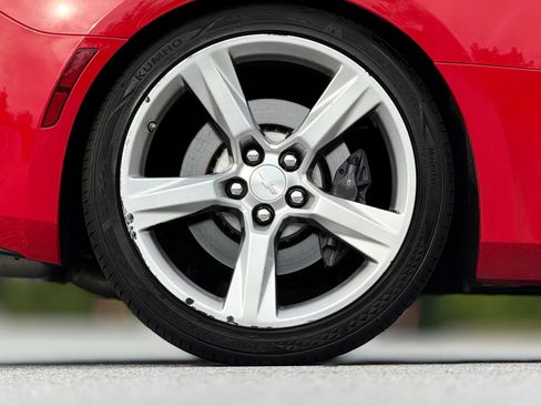 Used 2016 Chevrolet Camaro SS RWD image 20