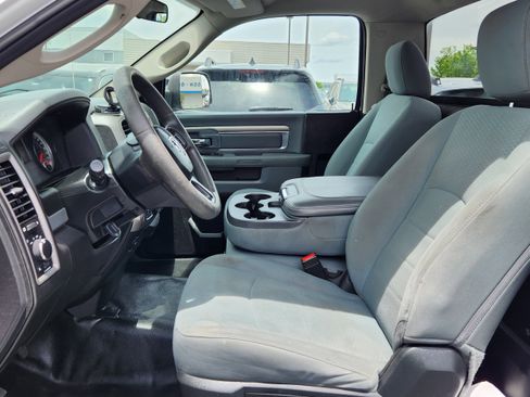 Used 2019 RAM 1500 Tradesman w/ Popular Equipment Group AWD/4WD image 9