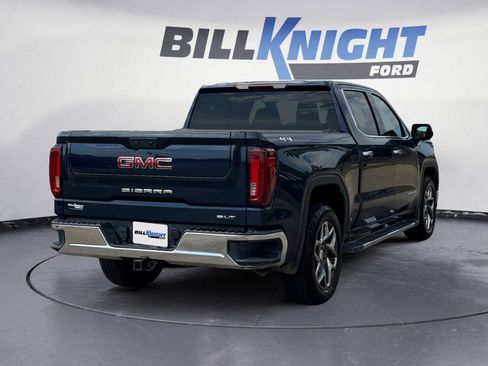 Used 2022 GMC Sierra 1500 SLT w/ SLT Premium Package image 5