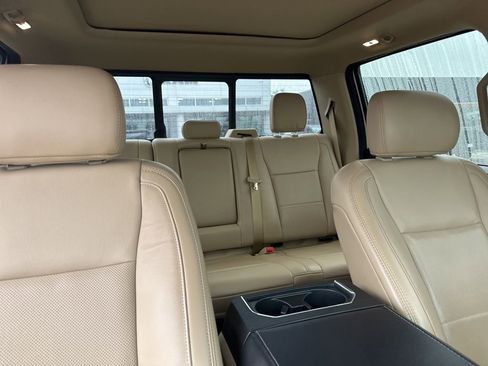 Used 2019 Ford F250 Lariat w/ Lariat Ultimate Package AWD/4WD image 20