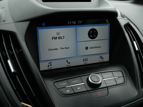 Used 2018 Ford Escape SE w/ SE Sync 3 Package AWD/4WD image 29