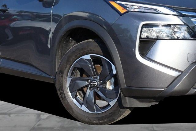 Certified 2026 Nissan Rogue SV w/ Cold Weather Package AWD/4WD image 3