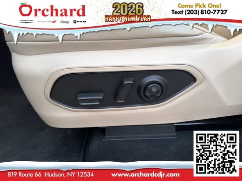 Used 2022 Jeep Grand Cherokee Limited 4xe image 37