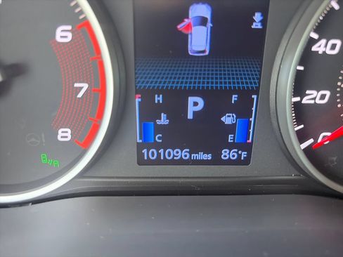 Used 2022 Mitsubishi Eclipse Cross SEL AWD/4WD image 16