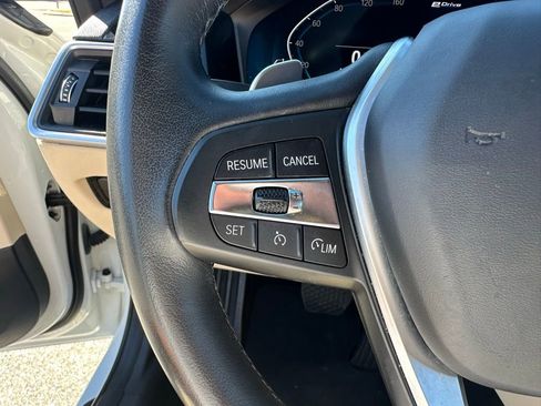 Used 2022 BMW 330e w/ Driving Assistance Package image 28