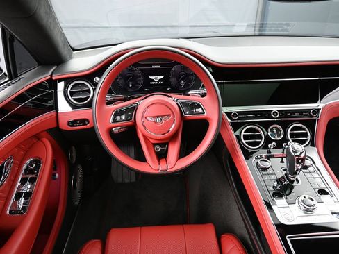 Certified 2023 Bentley Continental GT V8 image 18