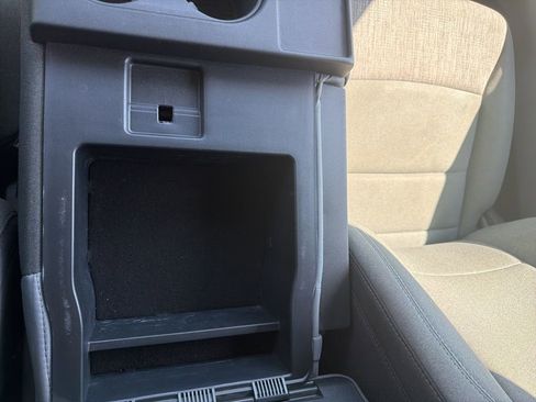 Used 2024 Ford F250 XLT image 23