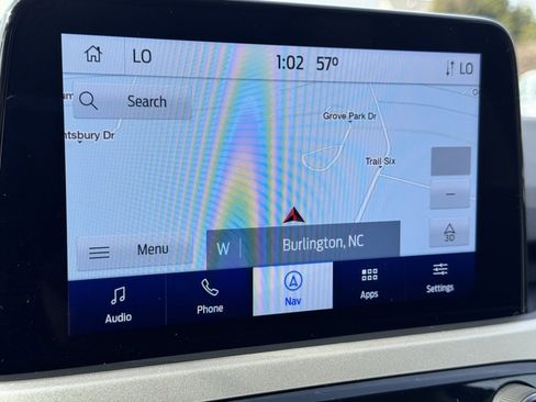 Used 2022 Ford Escape SEL image 10