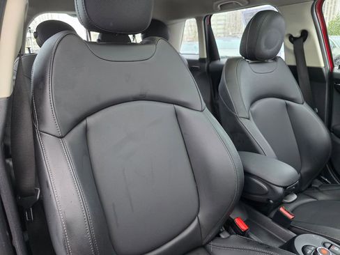 Used 2022 MINI Cooper S w/ Premium Package image 11