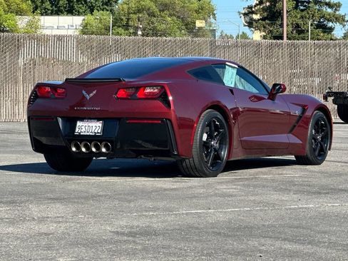 Used 2016 Chevrolet Corvette Stingray Coupe w/ 2LT Preferred Equipment Group RWD image 3