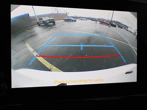 Certified 2025 Toyota Corolla SE image 11