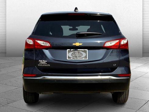 Used 2019 Chevrolet Equinox LT FWD image 2