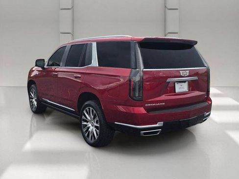 Certified 2026 Cadillac Escalade Platinum Luxury AWD/4WD image 3