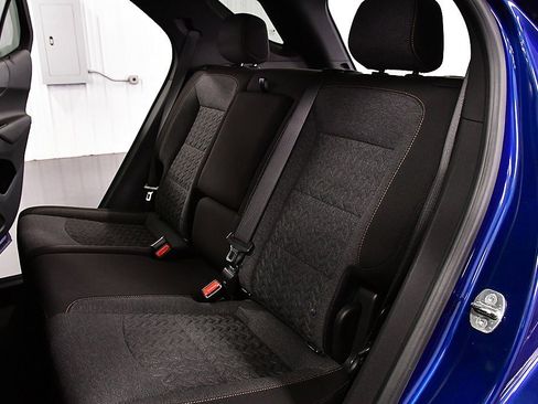 Used 2022 Chevrolet Equinox LT image 29