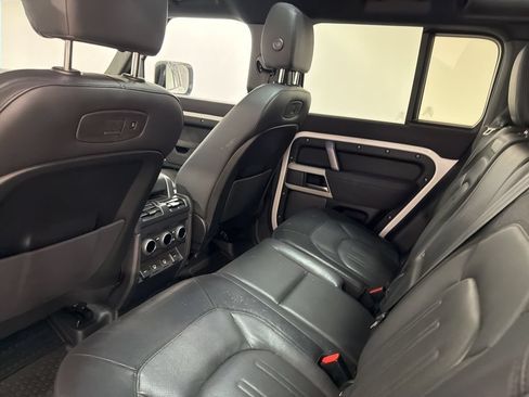 Used 2022 Land Rover Defender 110 X-Dynamic SE AWD/4WD image 21