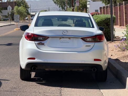 Used 2017 MAZDA MAZDA6 Touring FWD image 4