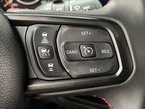Used 2024 Jeep Wrangler Unlimited Rubicon AWD/4WD image 49
