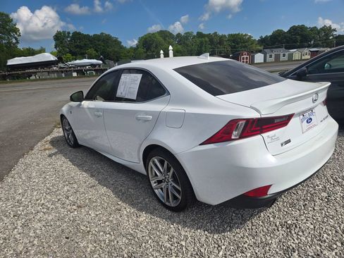 Used 2016 Lexus IS 300 AWD image 3