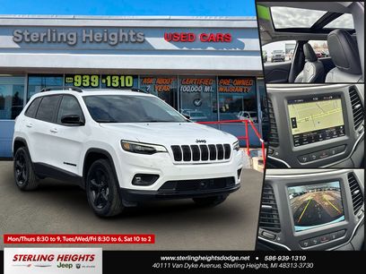 Used 2023 Jeep Cherokee Altitude Lux w/ Lux Elite Package