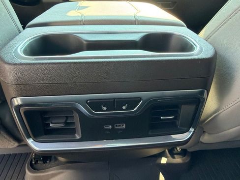Used 2025 Chevrolet Silverado 1500 LTZ AWD/4WD image 14