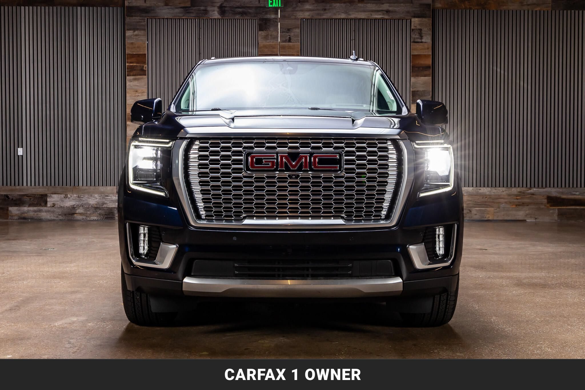 Used 2021 GMC Yukon XL Denali RWD image 3