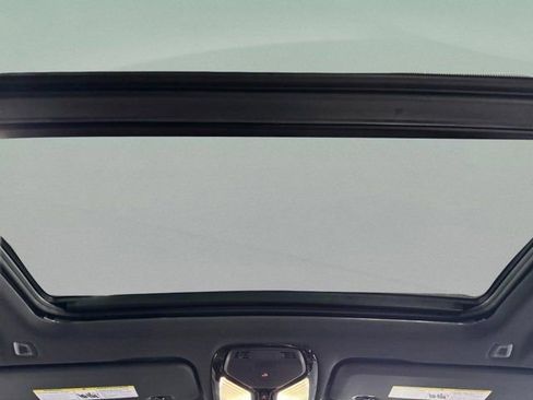 New 2026 BMW X5 xDrive50e image 12