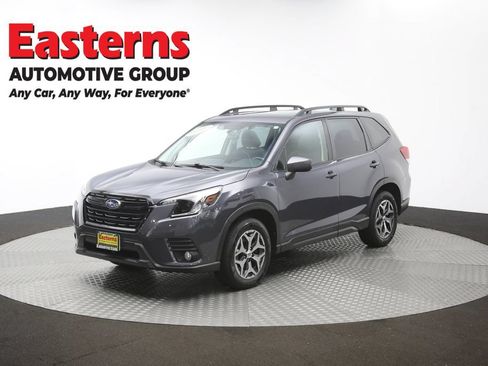 Used 2022 Subaru Forester Premium AWD/4WD image 59