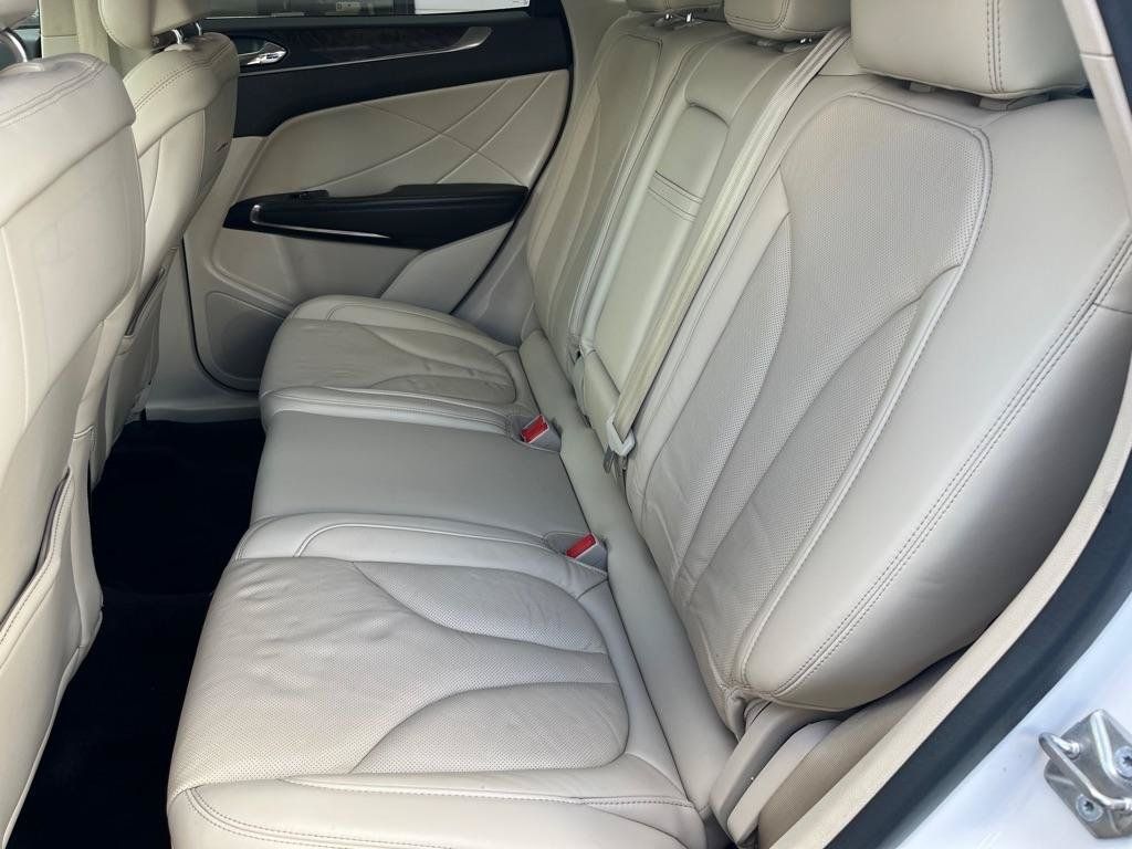 Used 2017 Lincoln MKC Reserve AWD/4WD image 23