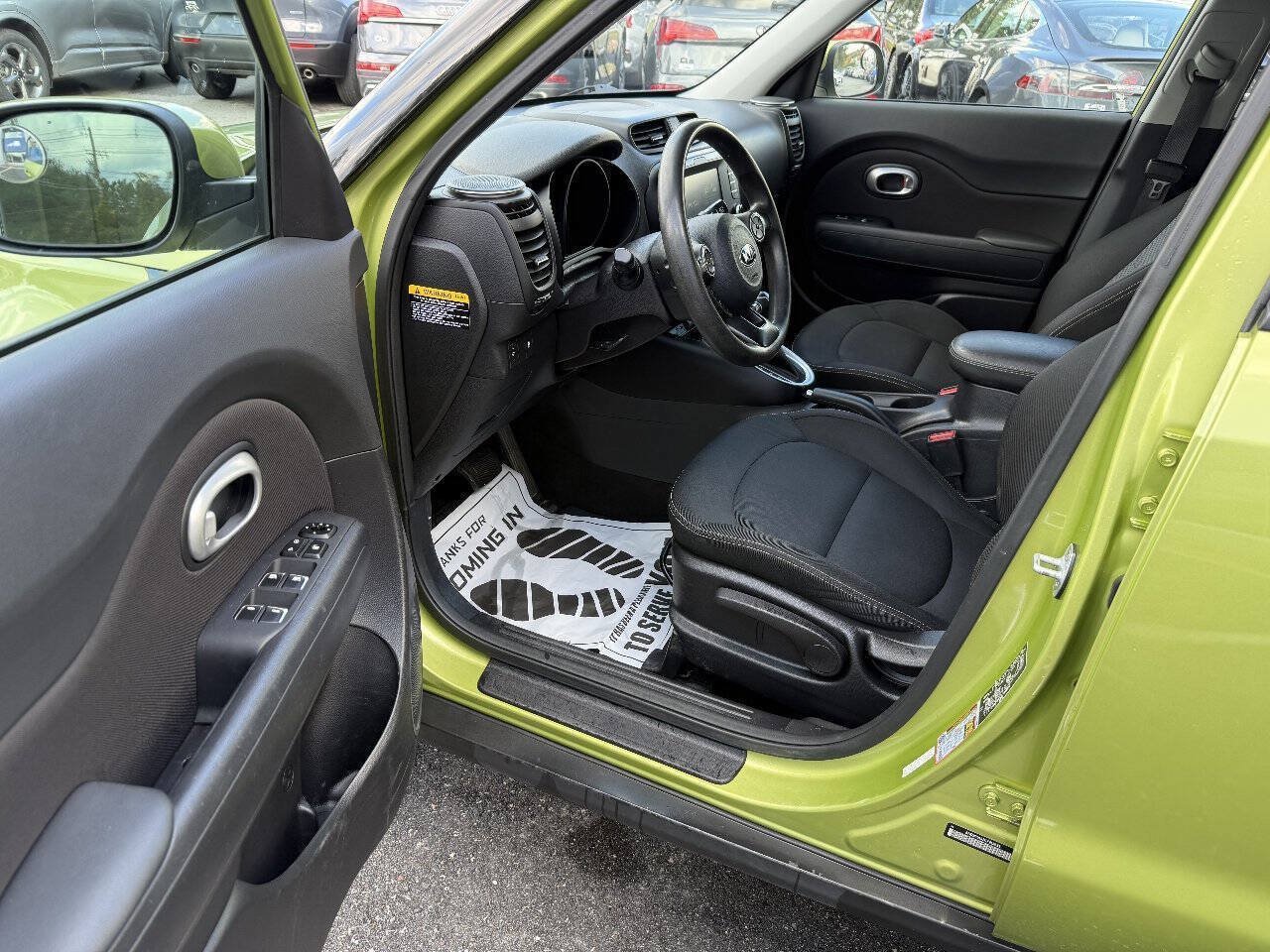 Used 2019 Kia Soul + FWD image 15