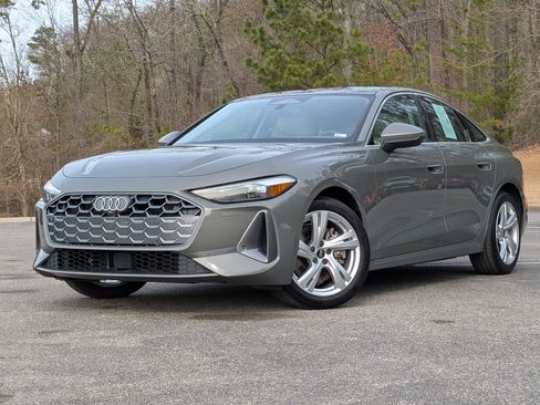 Used 2025 Audi A5 2.0T Premium w/ Convenience Package image 4