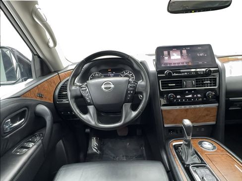 Used 2024 Nissan Armada SL w/ Captain's Chairs Package RWD image 40